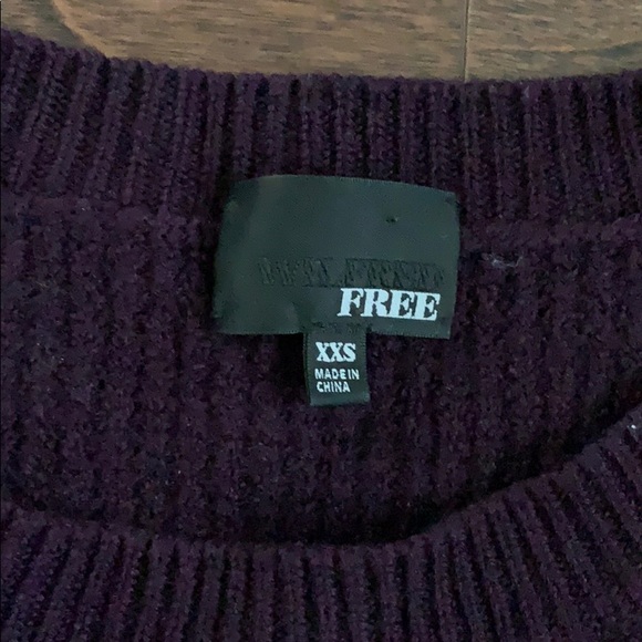 Wilfred Free Burgundy Sweater in XXS - Picture 2 of 3